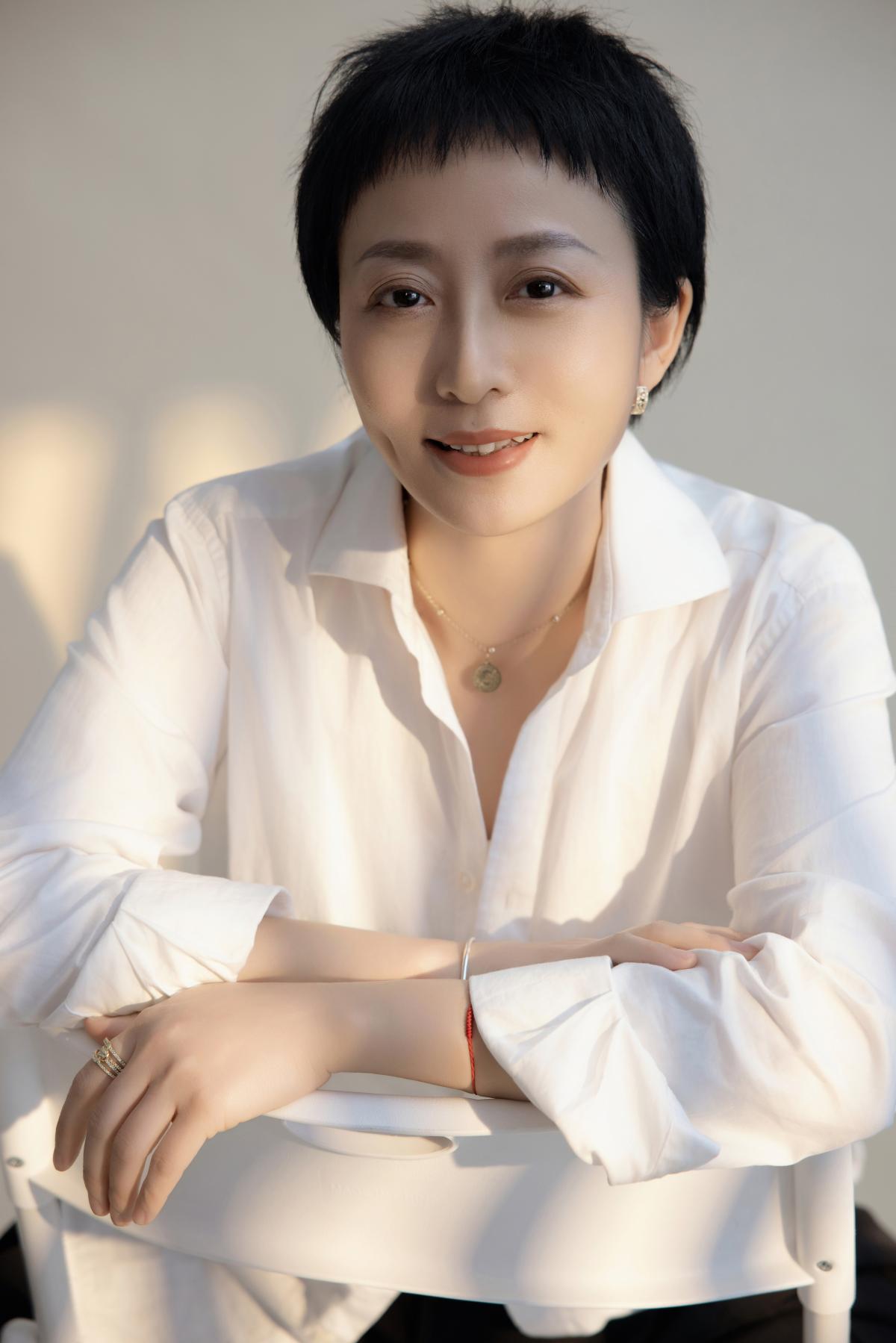 陈俐妤.jpg